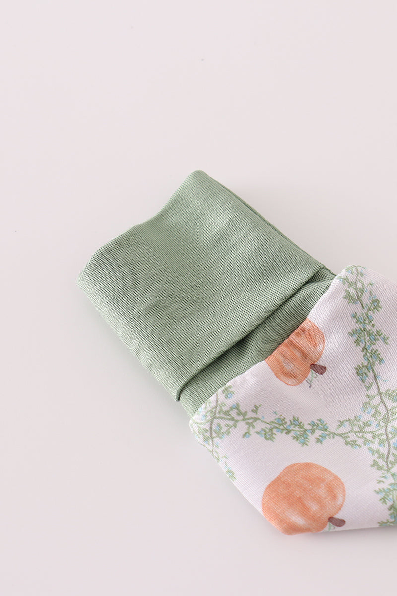Pumpkin Vine Zip Footie – Sage Trim