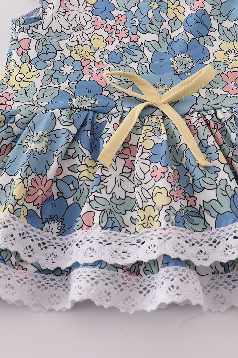 Flutter Sleeve Floral Dress with Lace Trim