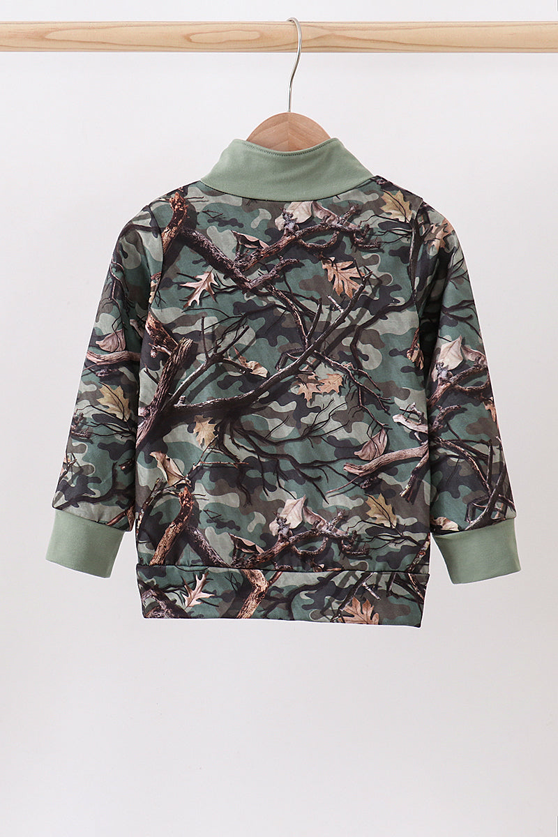 Camouflage Dog Hunting Appliqué Pullover